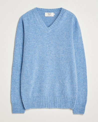 Herr | Harley Of Scotland | Harley Of Scotland Brushed Supersoft Lambswool V-Neck Light Blue