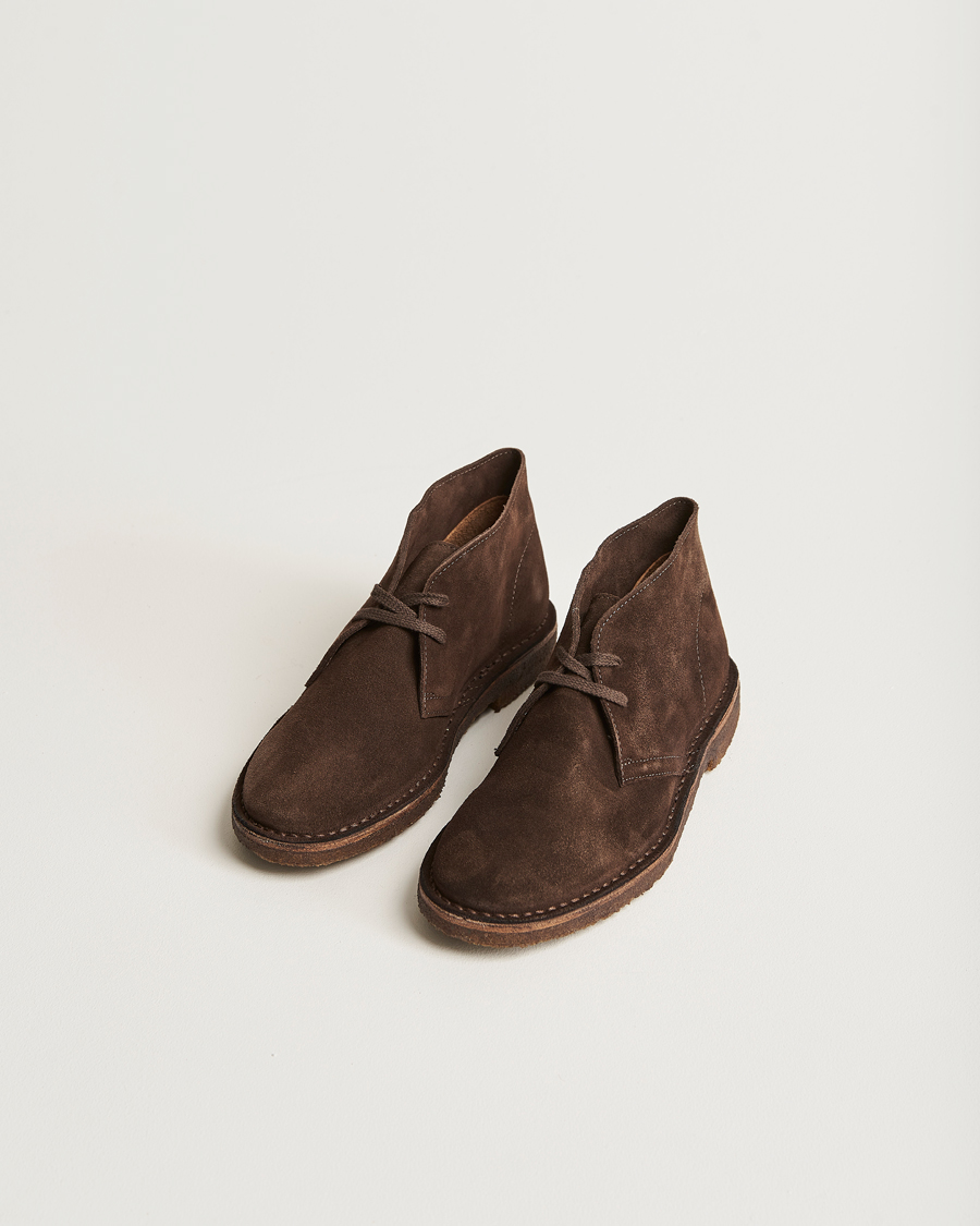 Herr | Chukka Boots | Drake\'s | Clifford Suede Desert Boots Dark Brown