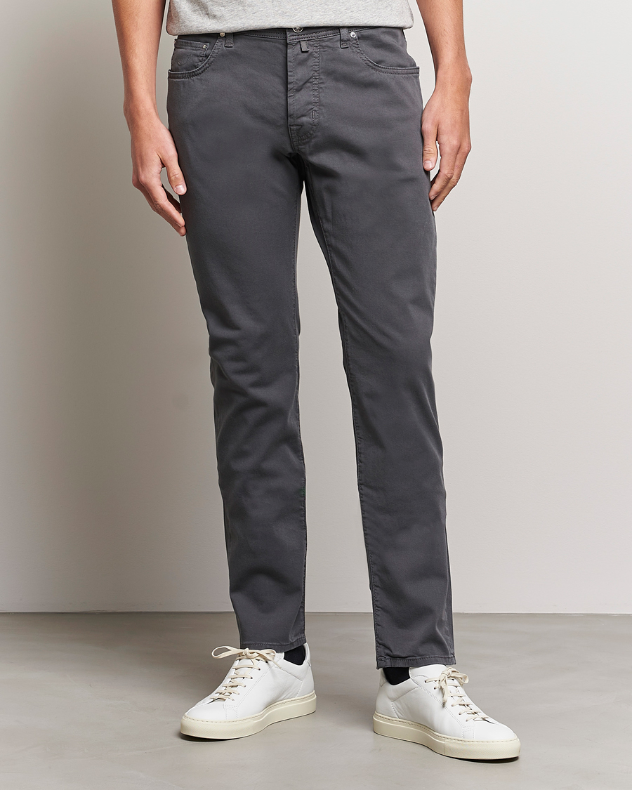 Herr | Byxor | Jacob Cohën | Bard Garment Dyed Gabardine Trousers Grey