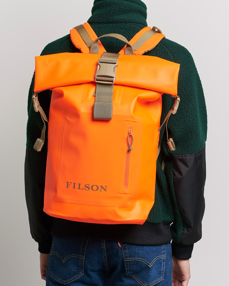 Herr | Accessoarer | Filson | Dry Backpack Flame