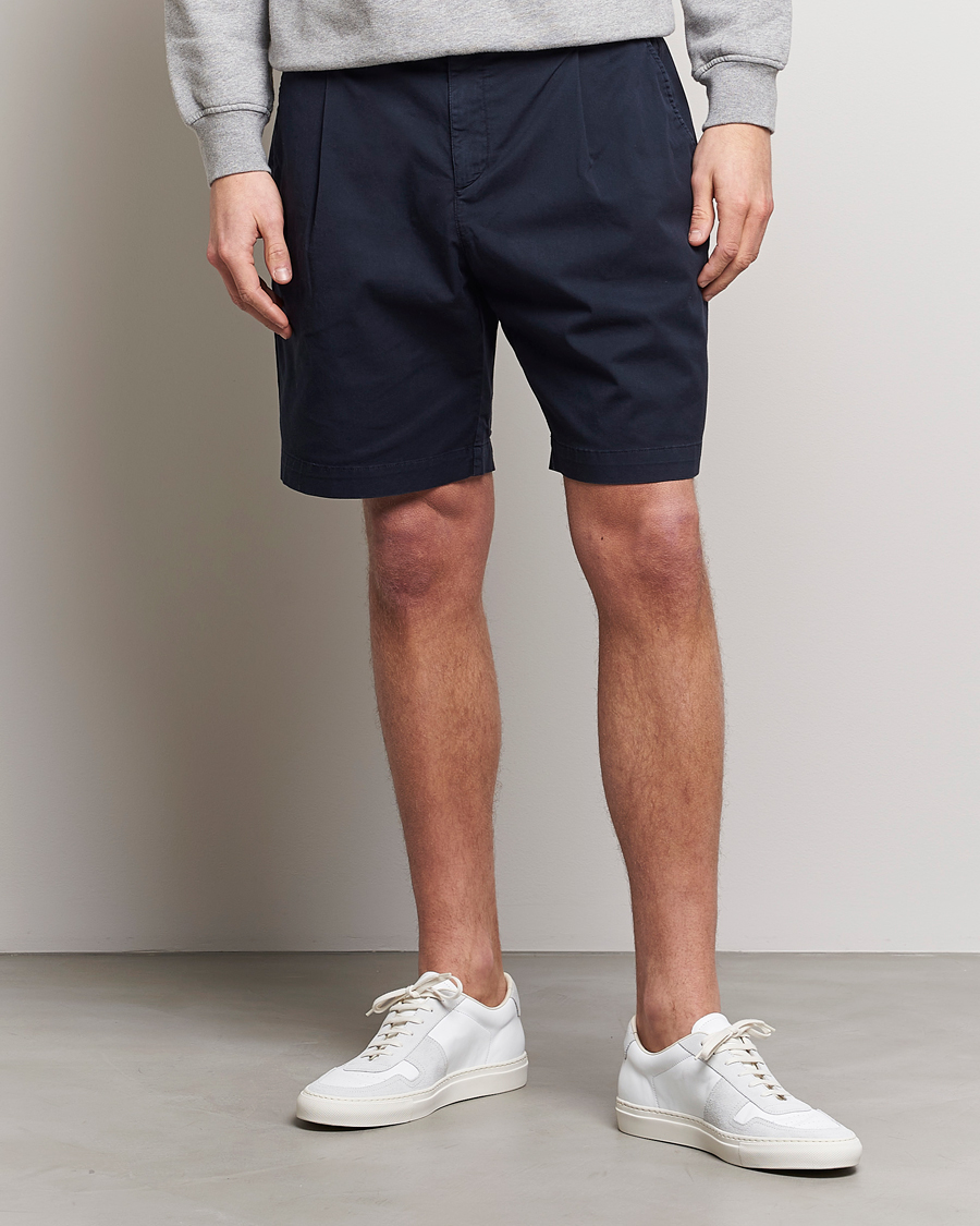 Herr | Kläder | Sunspel | Pleated Stretch Cotton Twill Shorts Navy