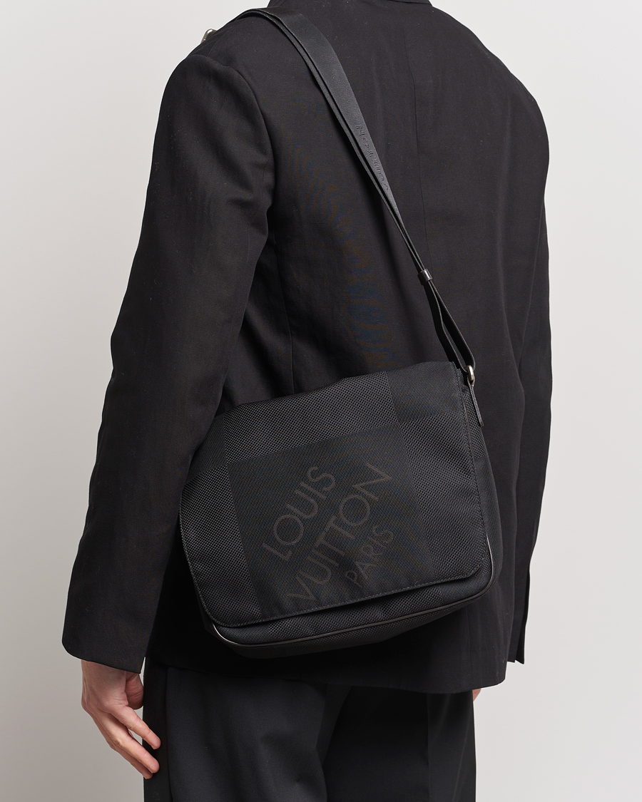 Herr | Louis Vuitton Pre-Owned | Louis Vuitton Pre-Owned | Canvas Messenger Bag Damier Geant