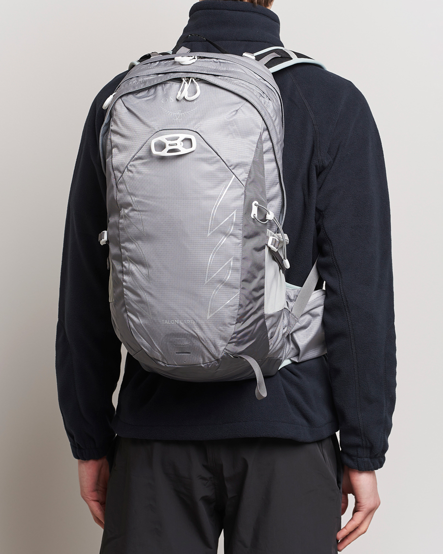 Herr |  | Osprey | Talon Earth 22 Backpack Glacier Grey