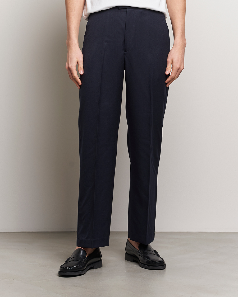 Herr | Uddabyxor | A Day\'s March | Edward Relaxed Wool Trousers Navy