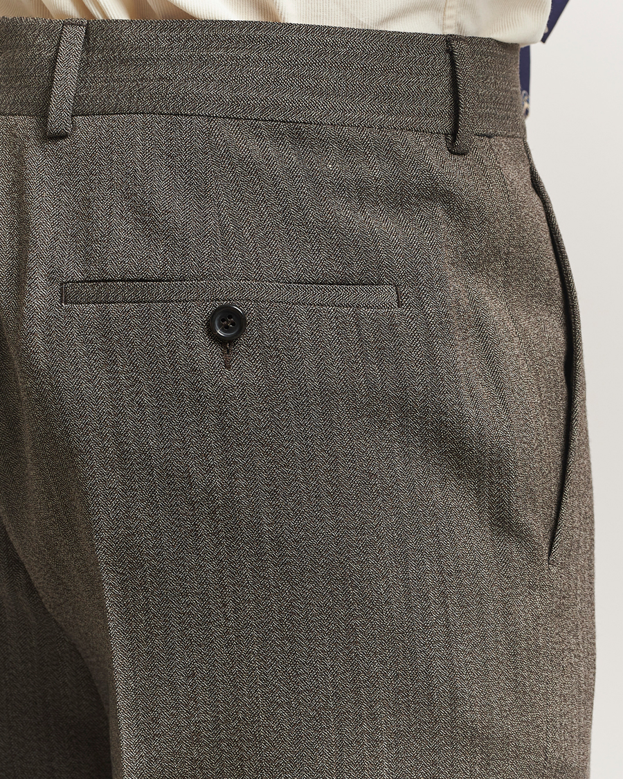 Herr | Byxor | GANT 240 Mulberry Street | Herringbone Suit Pants Deep Brown