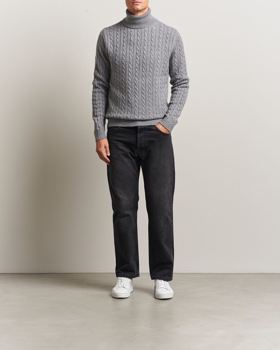 Herr | Tröjor | Tiger of Sweden | Wilde Wool/Cashmere Knitted Sweater Light Grey Melange