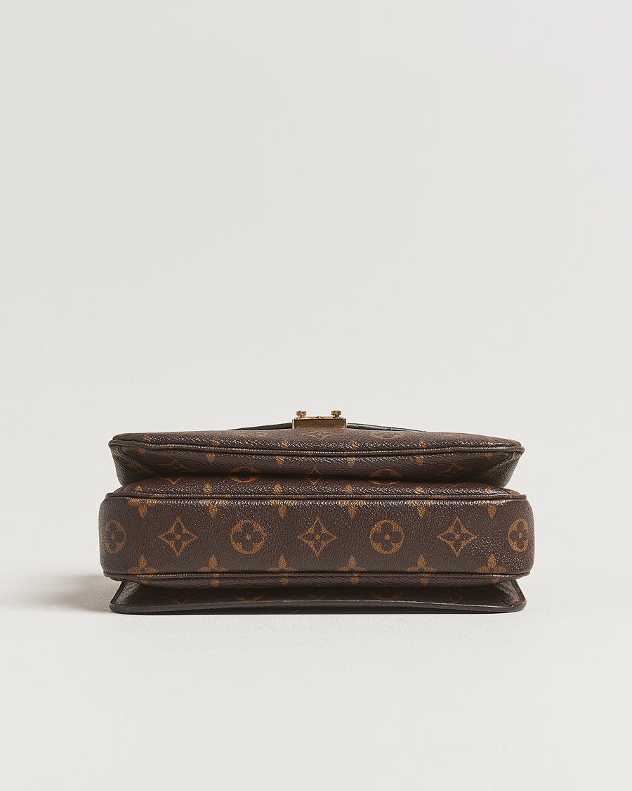 Herr | Gifts for Her | Louis Vuitton Pre-Owned | Pochette Métis Monogram