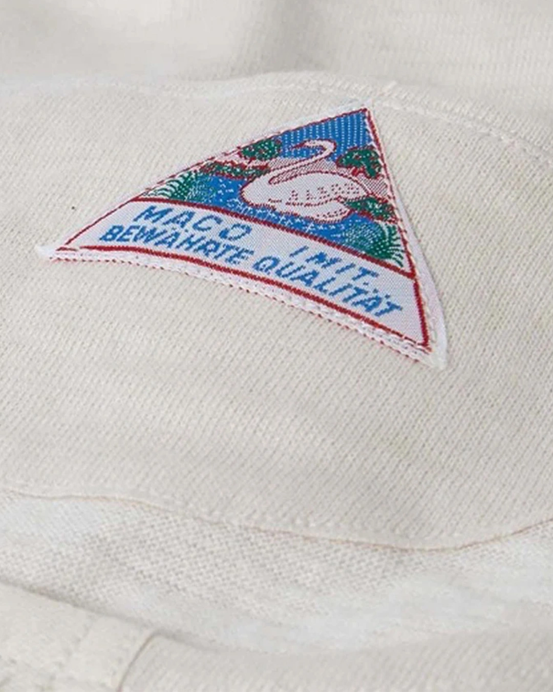 Merz b. Schwanen – när basplagg får stå i centrum