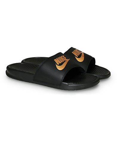 nike benassi slides black