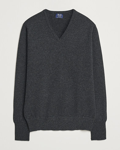  Rob Lambswool V-Neck Charcoal