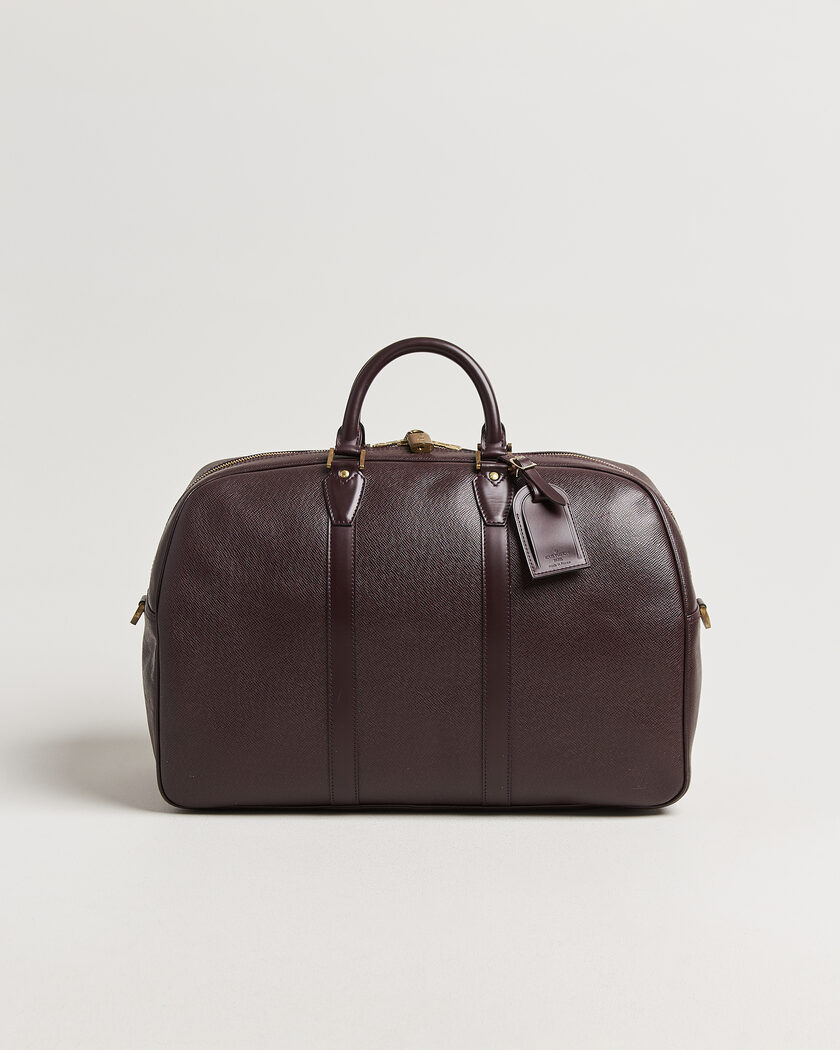 Louis Vuitton Pre-Owned Taiga Kendall Weekend Bag PM Burgundy