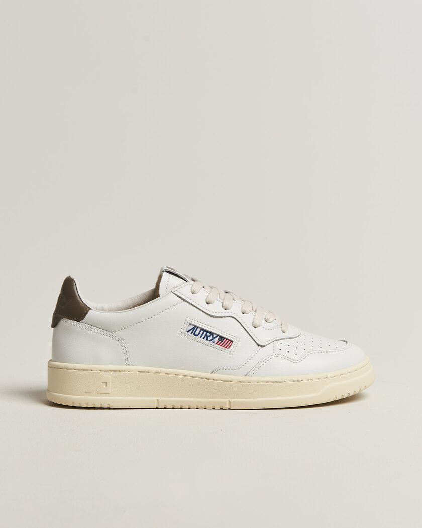 Autry Medalist Low Sneaker White/Chocolate – Vit