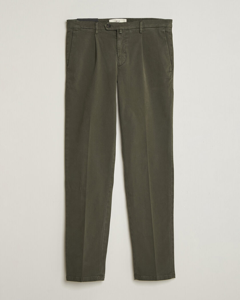 Briglia 1949 Easy Fit Pleated Cotton Stretch Trousers Military – Grön