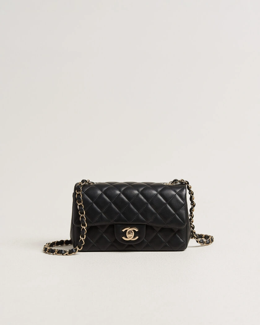Chanel Pre-Owned Classic Mini Rectangular Single Flap Bag Lambskin Black – Svart