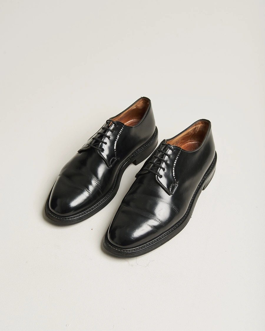 Herr | Pre-owned Randsydda skor | Pre-owned | Church's Shannon Polished Binder Derby UK9,5 - EU43,5