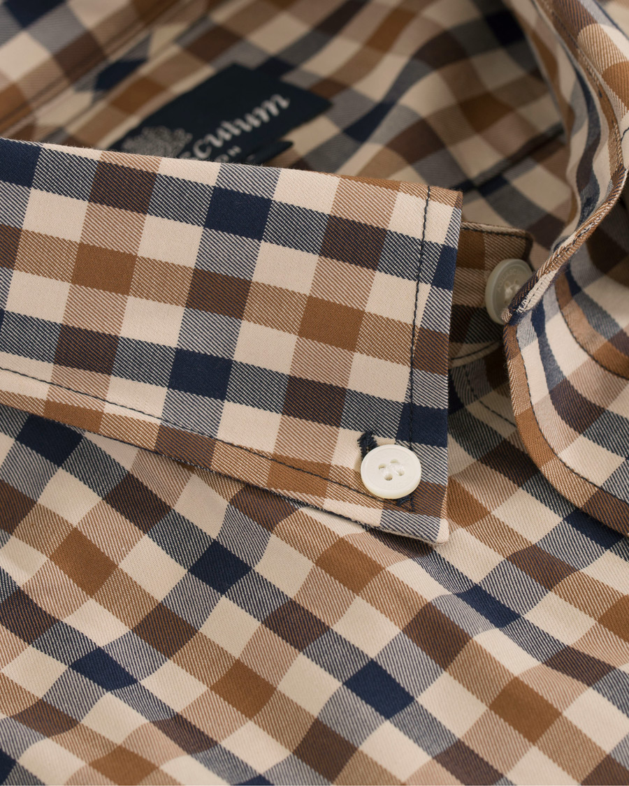 Aquascutum York Club Check Shirt Vicuna hos CareOfCarl.se