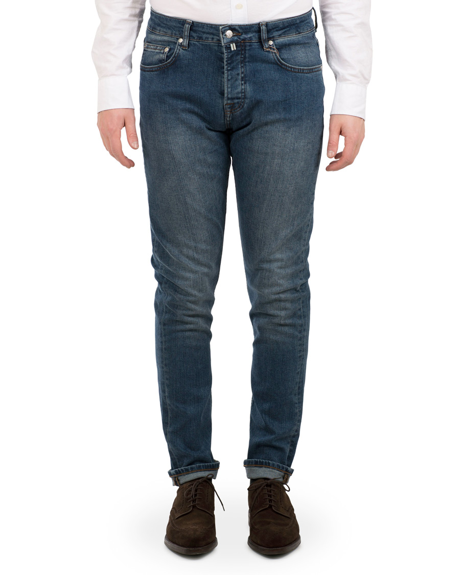 smart casual men jeans