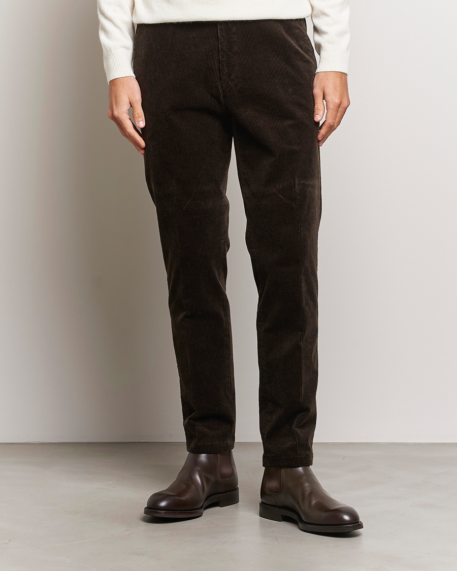 Herr |  | Oscar Jacobson | Denz Corduroy Trousers Dark Brown