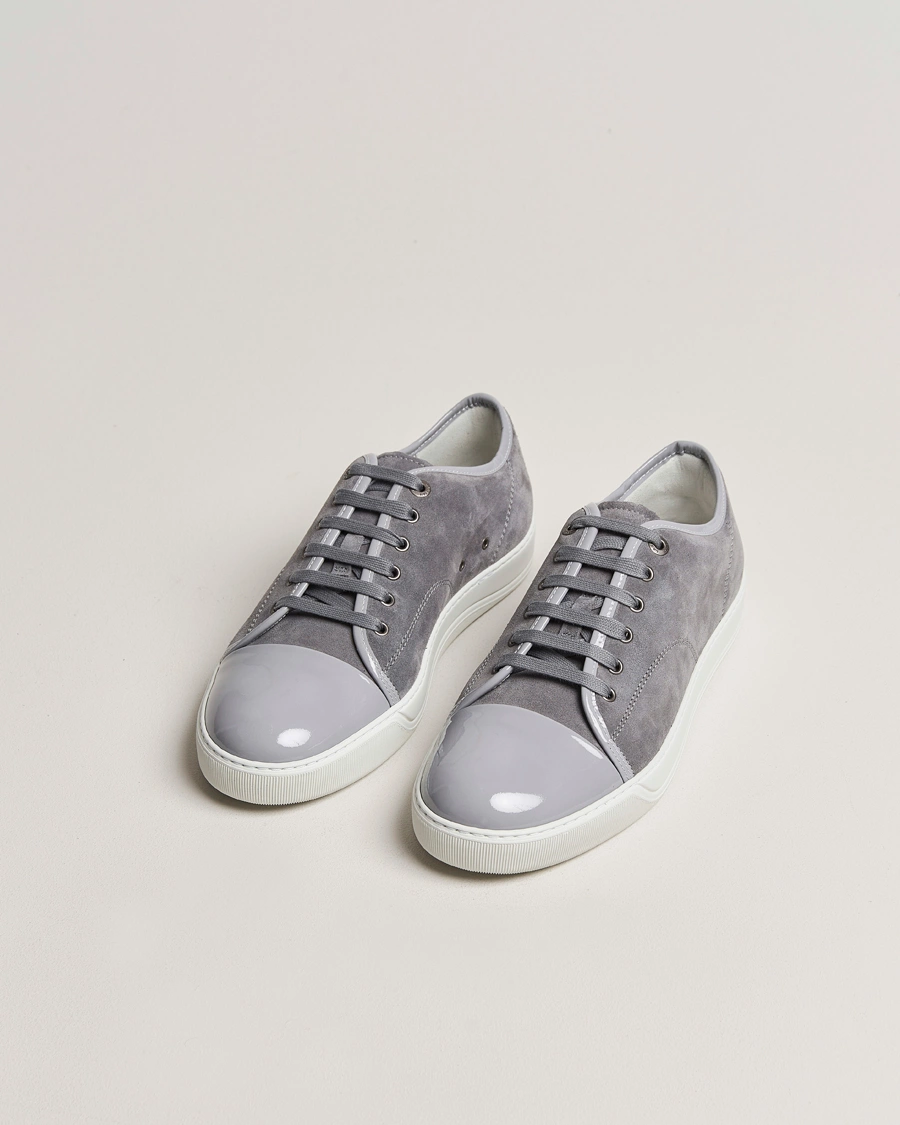 Herr | Luxury Classics | Lanvin | Patent Cap Toe Sneaker Light Grey