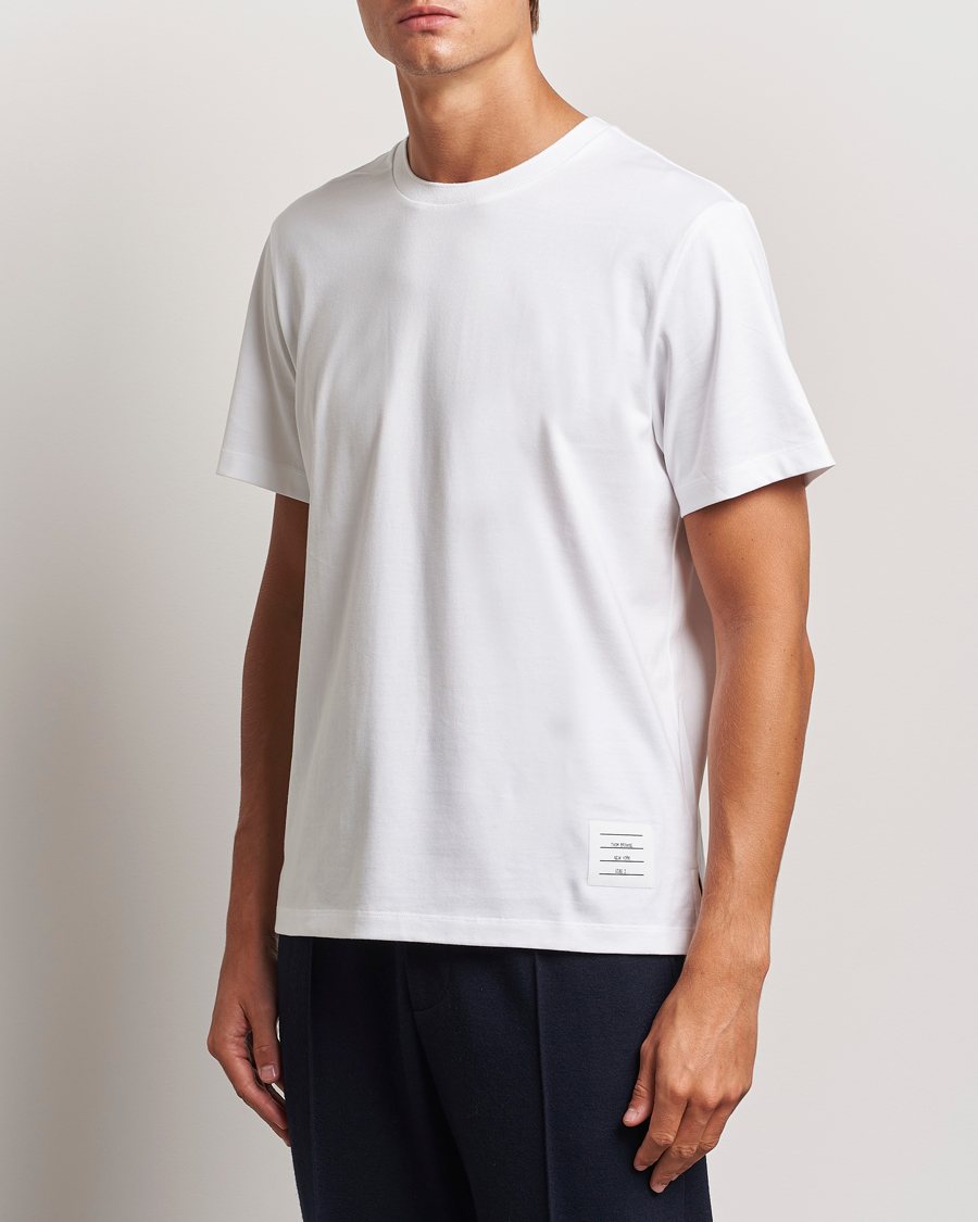 Herr |  | Thom Browne | Relaxed Fit Short Sleeve T-Shirt White