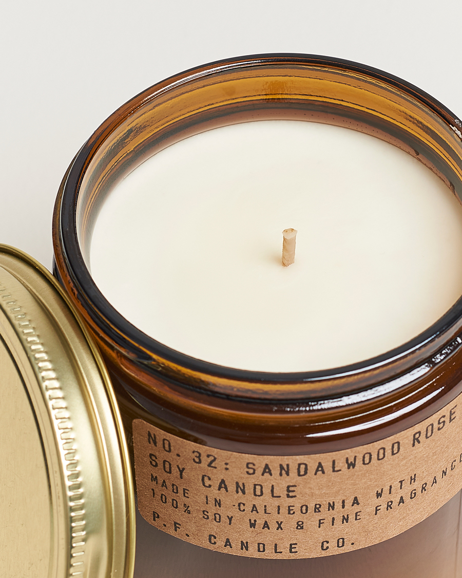 Herr |  |  | P.F. Candle Co. Soy Candle No. 32 Sandalwood Rose 354g