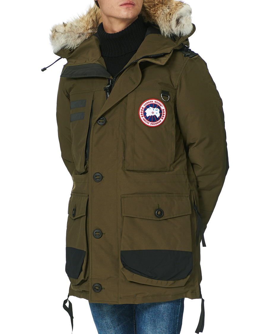 Canada goose macculloch hot sale parka camo