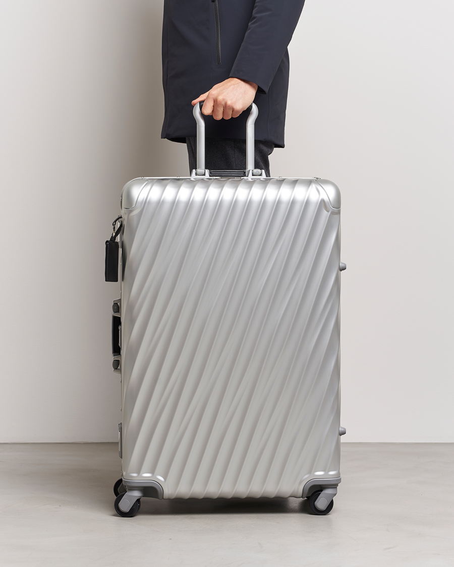 Herr | TUMI Extended Trip Aluminum Packing Case Silver | TUMI | Extended Trip Aluminum Packing Case Silver