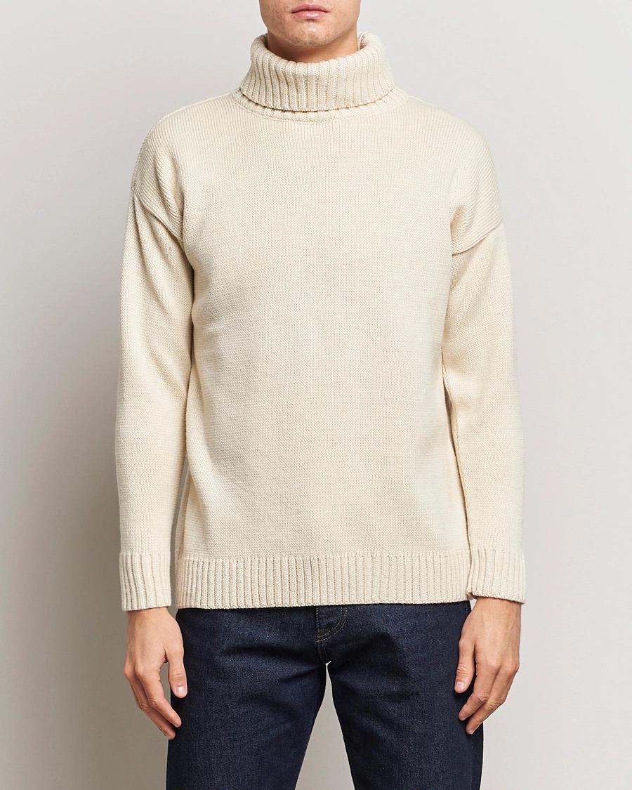 Herr |  | Gloverall | Submariner Chunky Wool Roll Neck Ecru