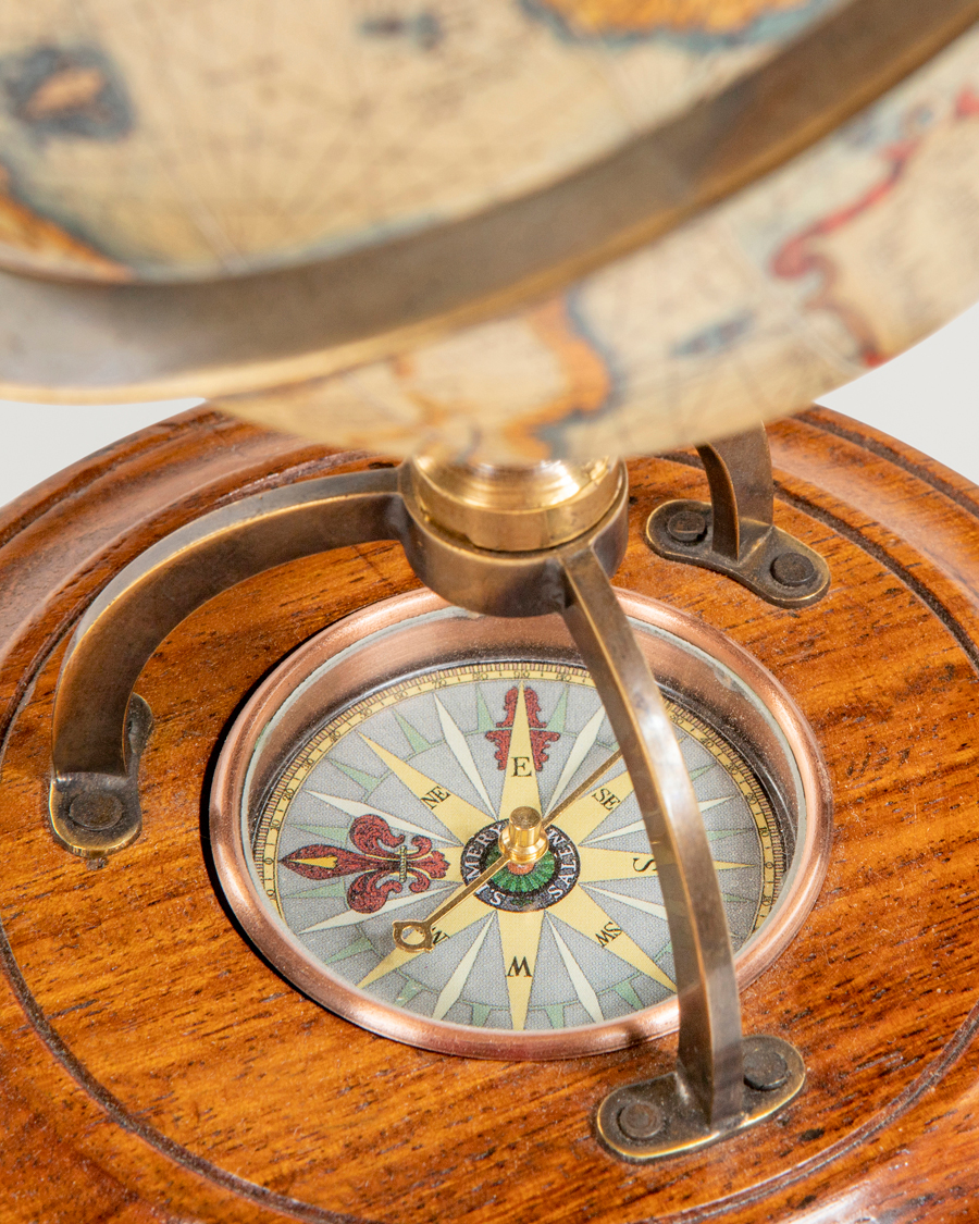 Herr | Livsstil | Authentic Models | Terrestrial Globe With Compass 