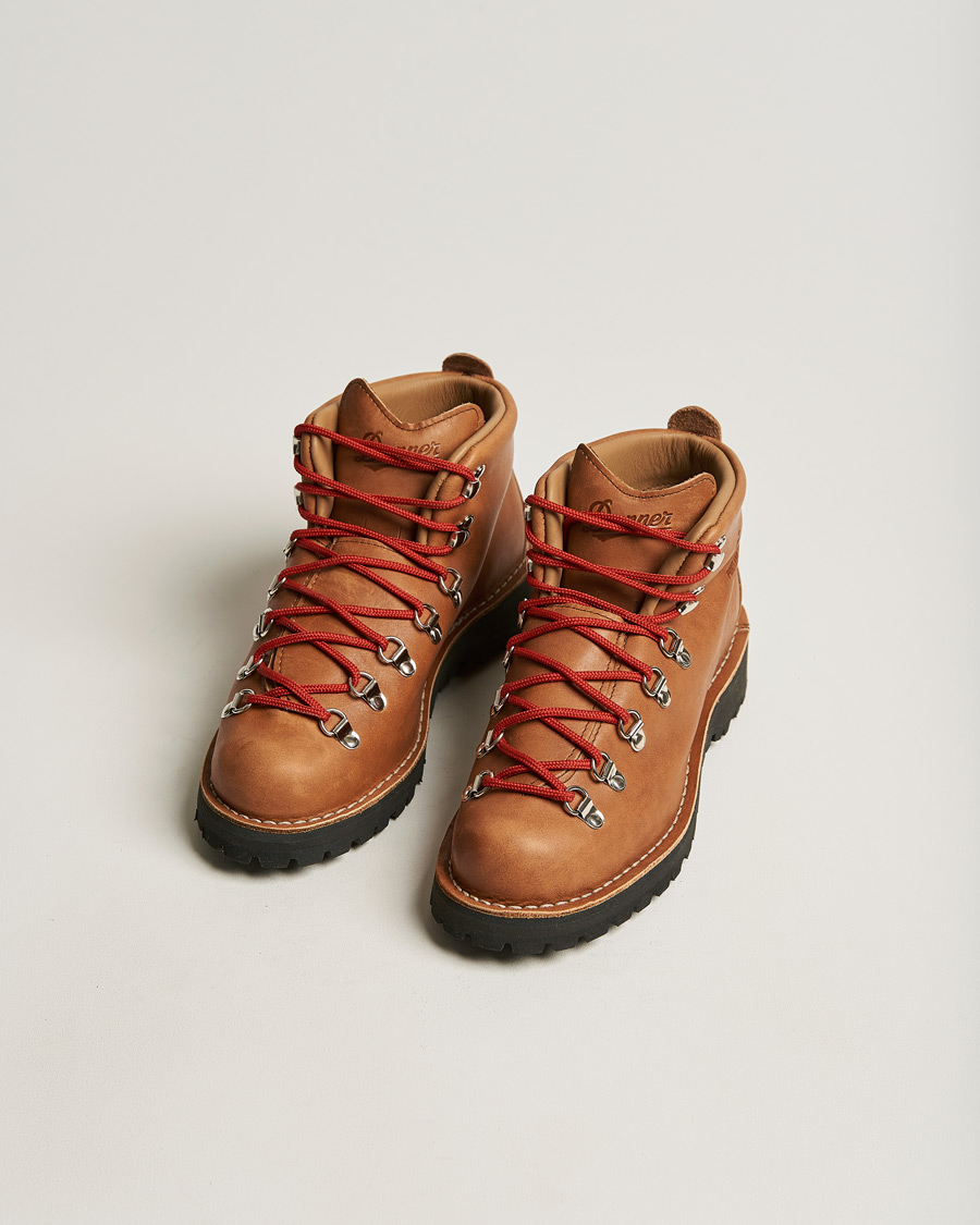 Herr |  |  | Danner Mountain Light GORE-TEX Boot Cascade Clovis