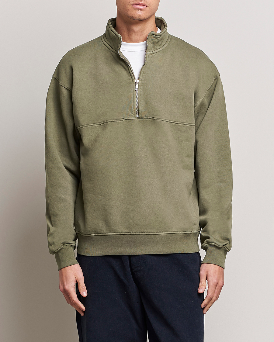 Herr | Under 1000 | Colorful Standard | Classic Organic Half-Zip Dusty Olive