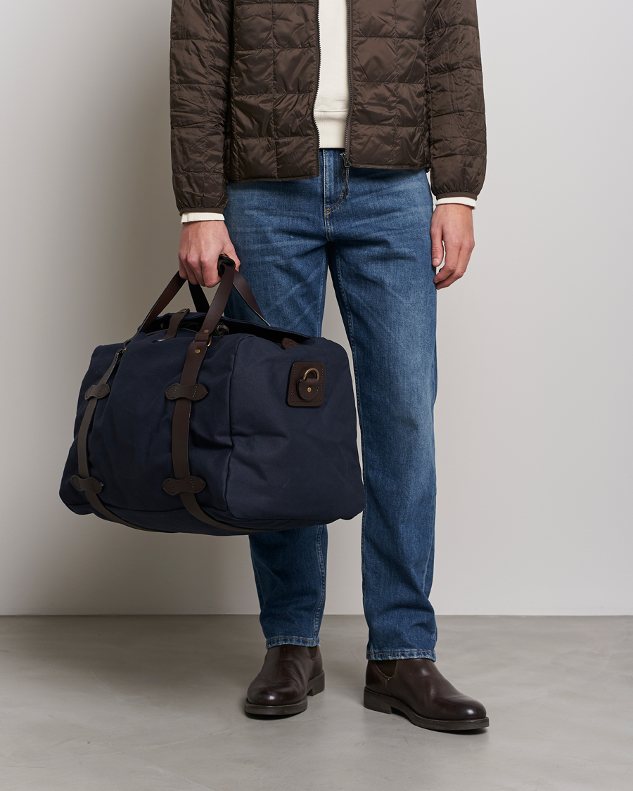 Herr |  | Filson | Duffle Medium Navy