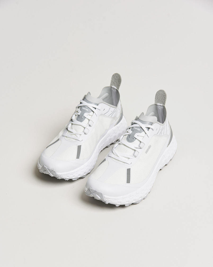 Herr | Till Konnässören | Norda | 001 Running Sneakers White