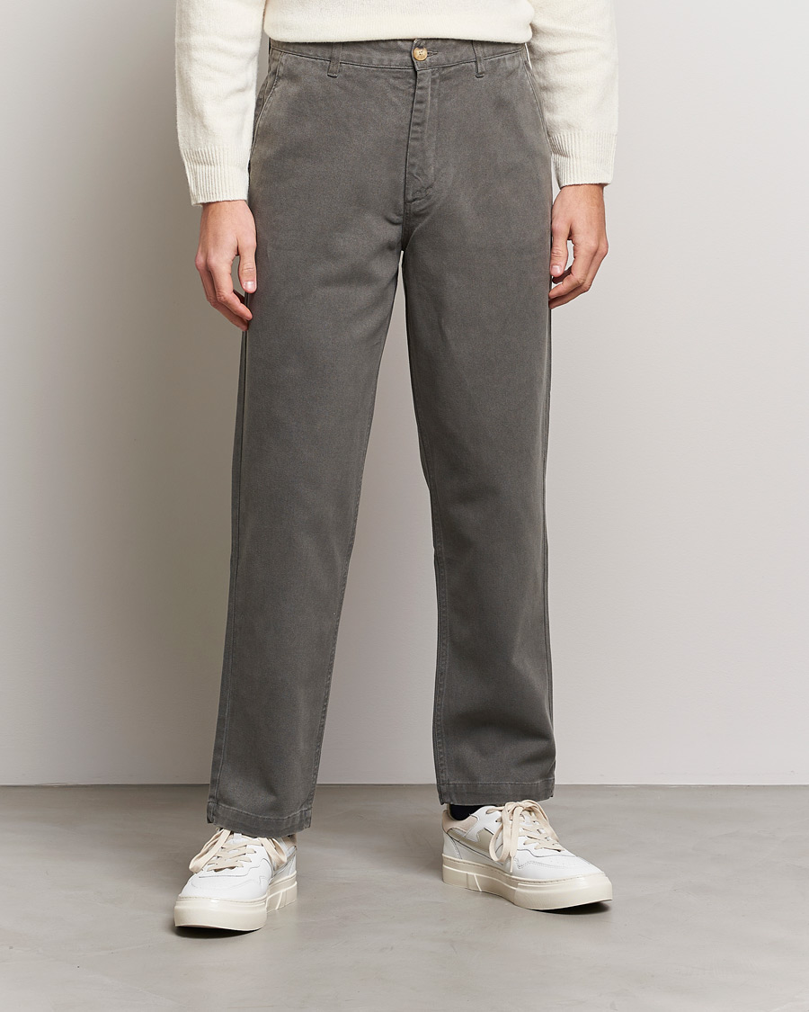 Herr | Uddabyxor | A Day\'s March | Redwood Cotton/Tencel Trousers Olive