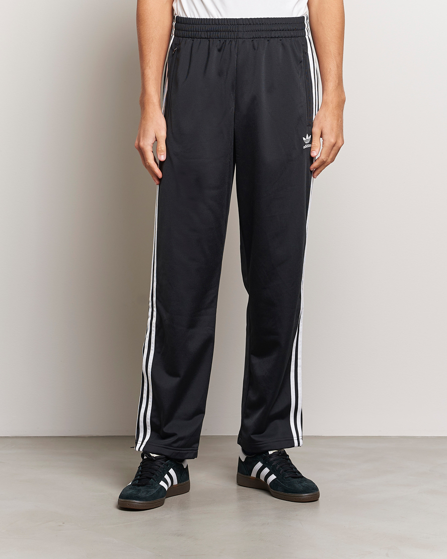 adidas Originals Firebird Sweatpants Black Herr Care of Carl