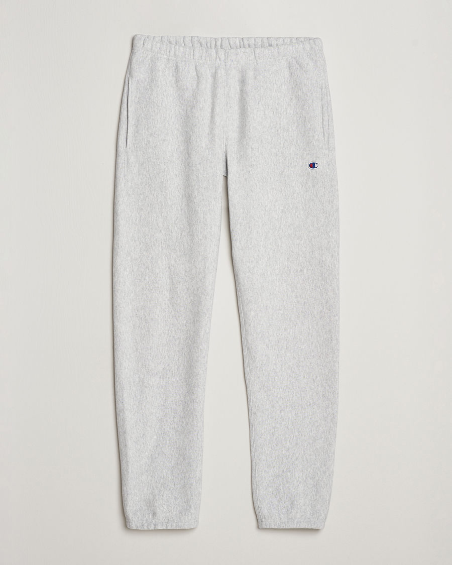 Champion sweater and outlet sweatpants lyrics