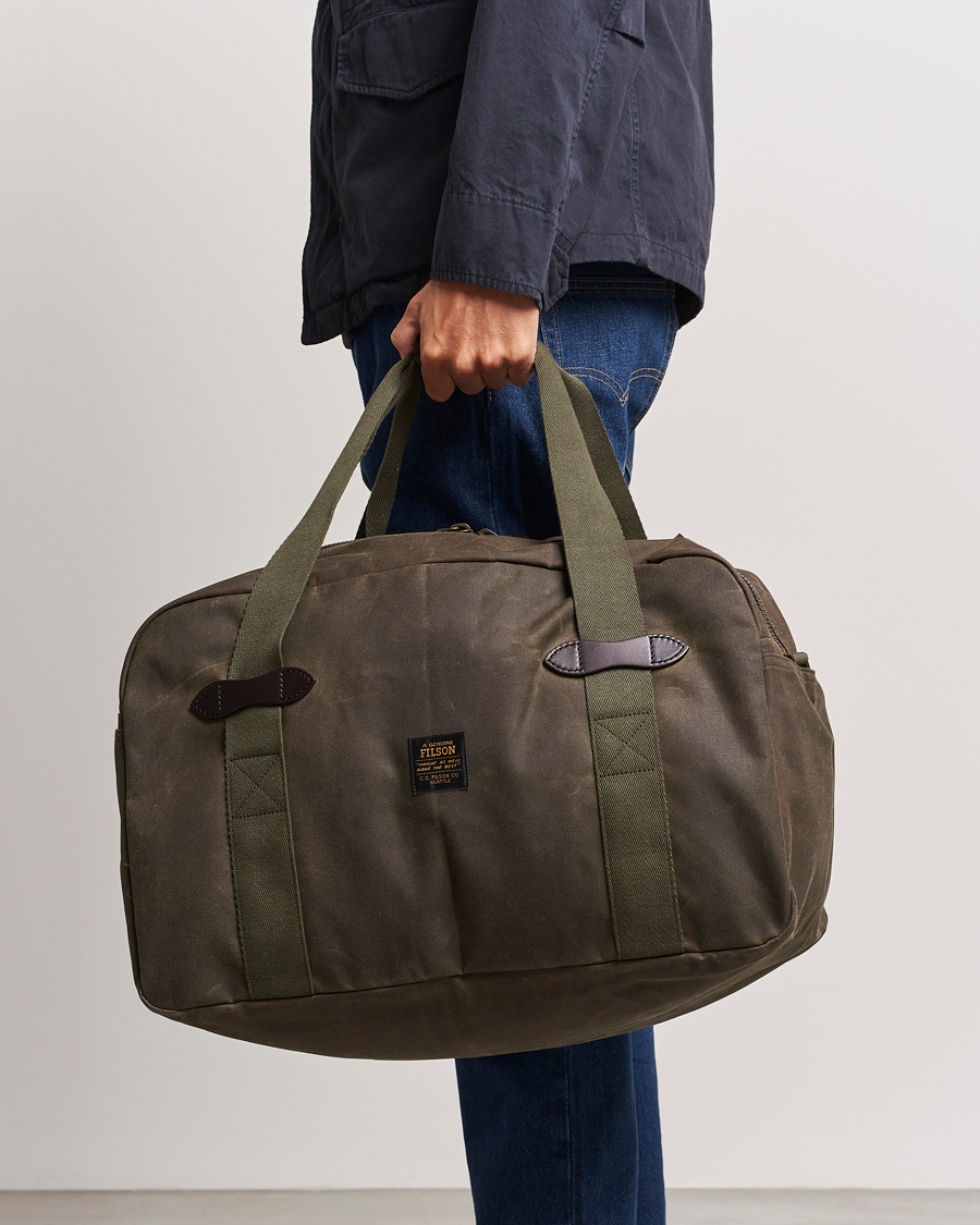 Herr |  | Filson | Tin Cloth Medium Duffle Otter Green