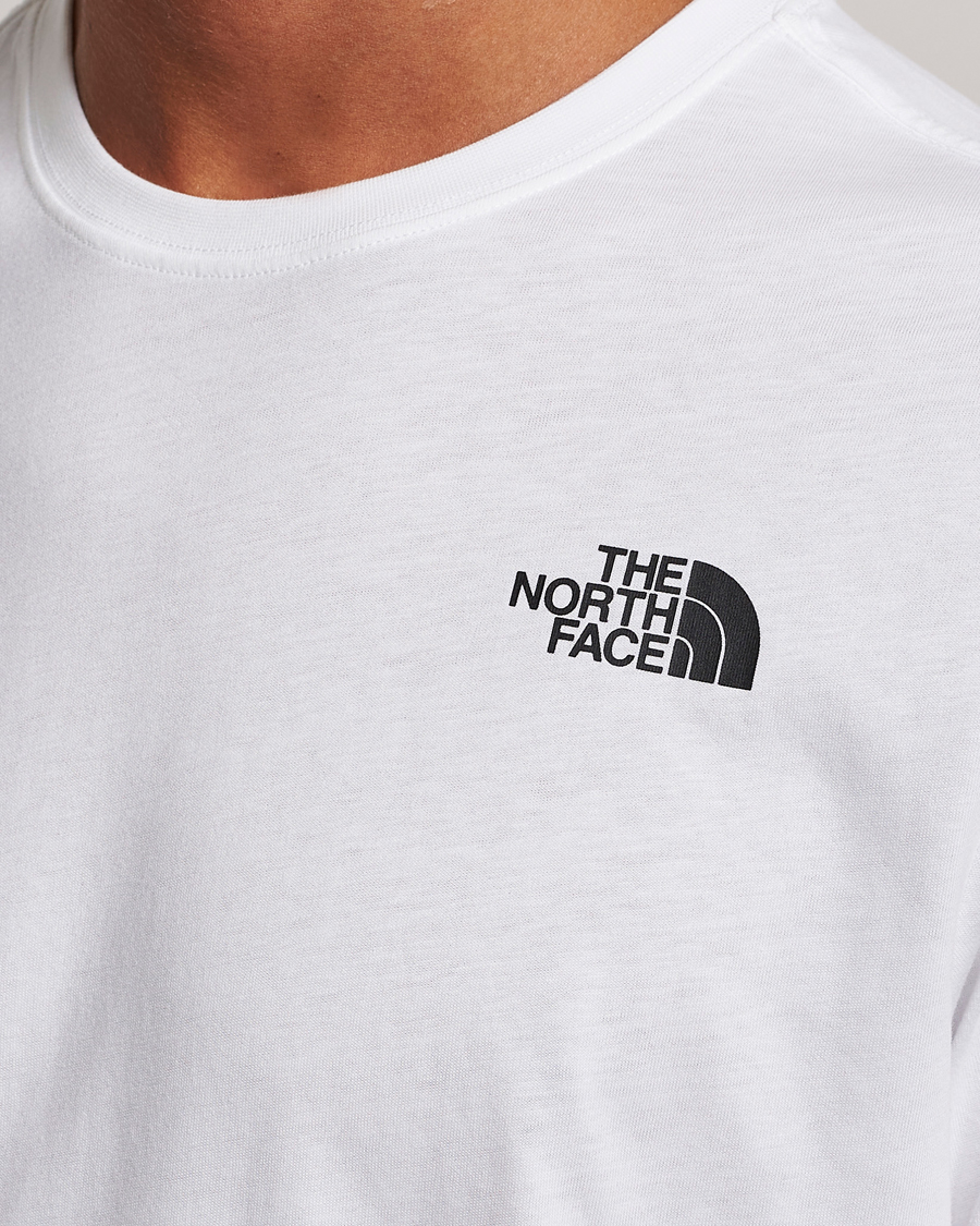 Herr | T-Shirts | The North Face | Redbox Tee White/Summit Gold