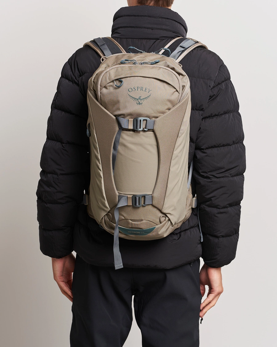 Herr | Ryggsäckar | Osprey | Metron 24 Backpack Tan Concrete