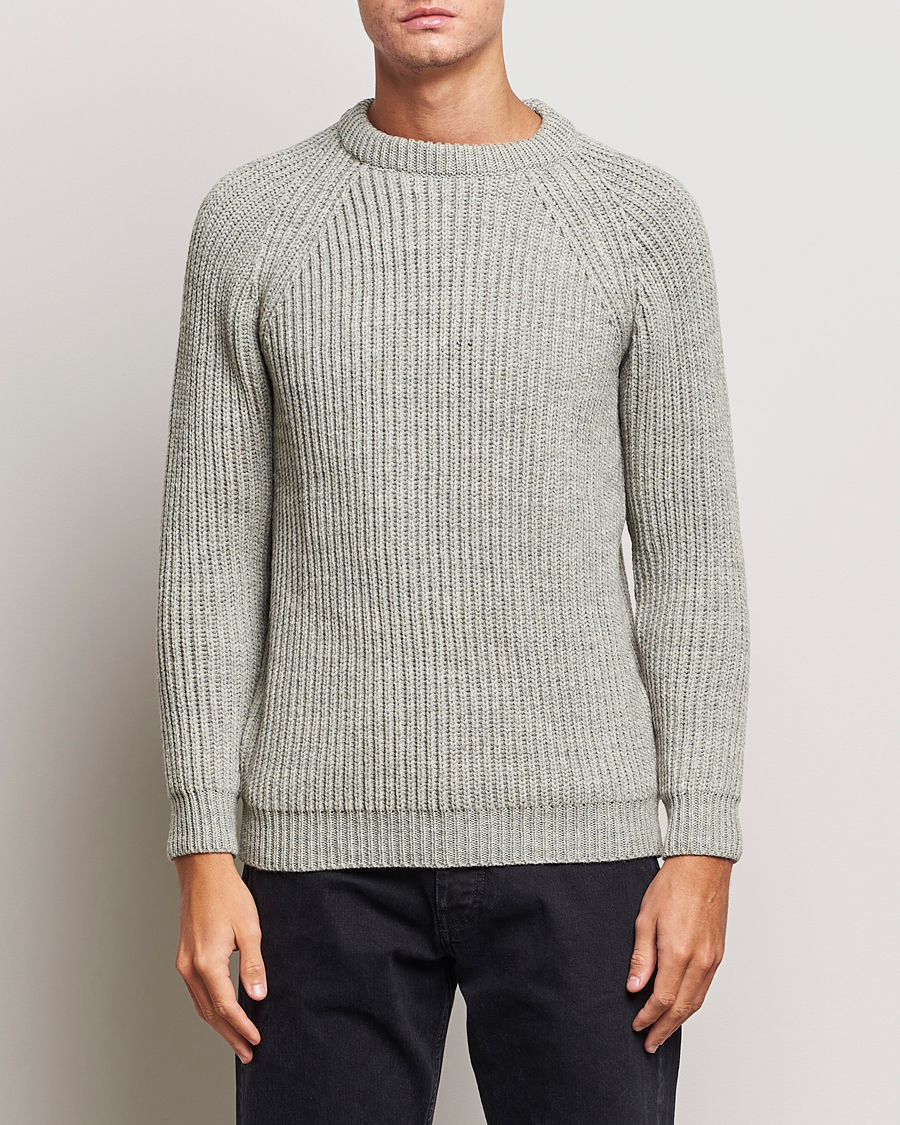 Herr |  | Gloverall | Fisherman Rib Chunky Wool Crew Light Grey