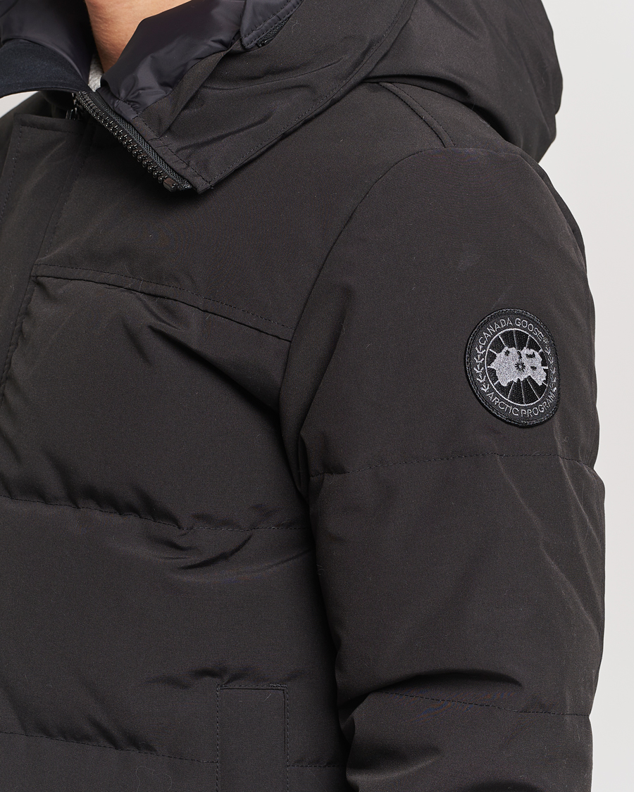 Canada goose black label herr best sale