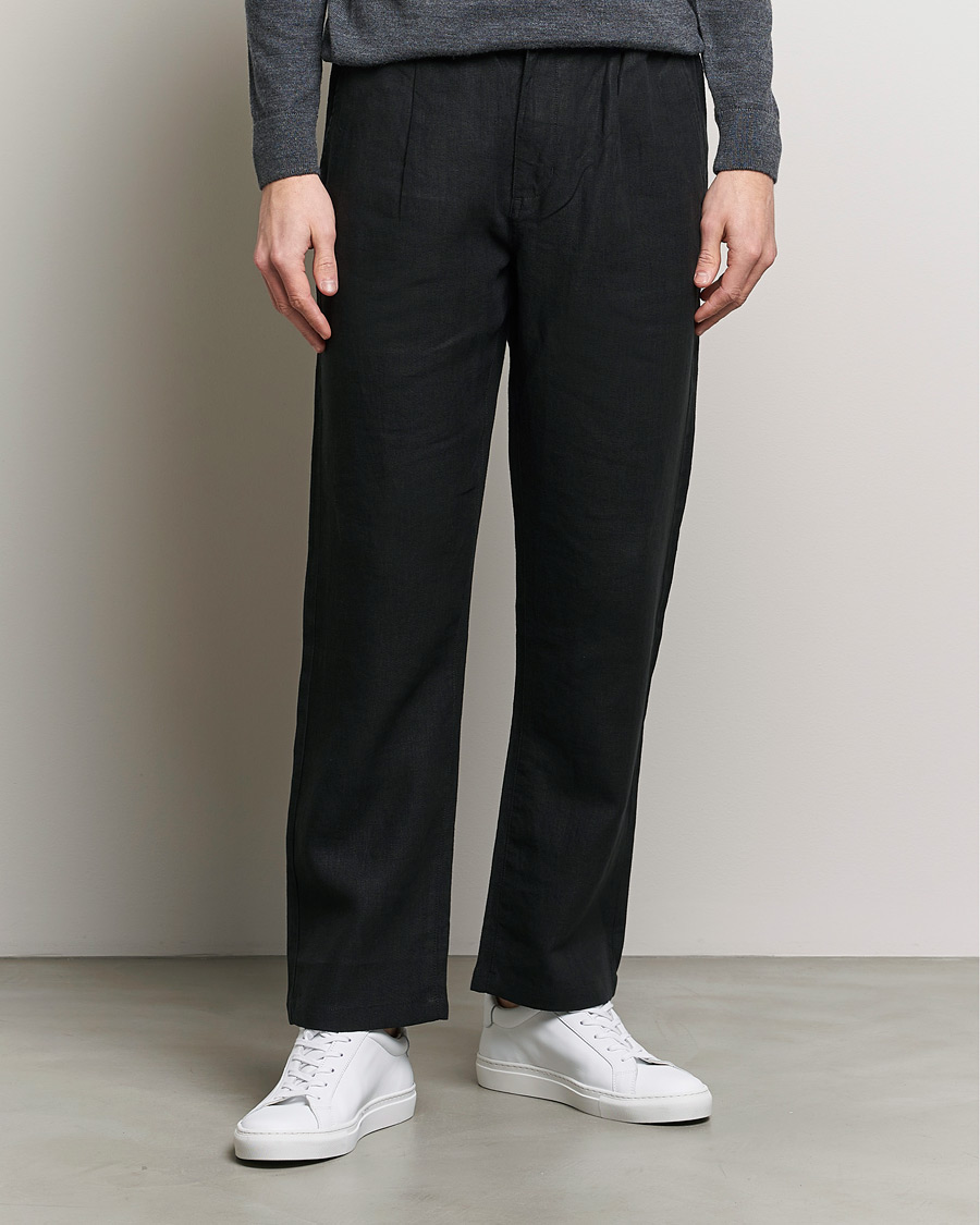 Herr | Byxor | KnowledgeCotton Apparel | Loose Linen Pants Jet Black