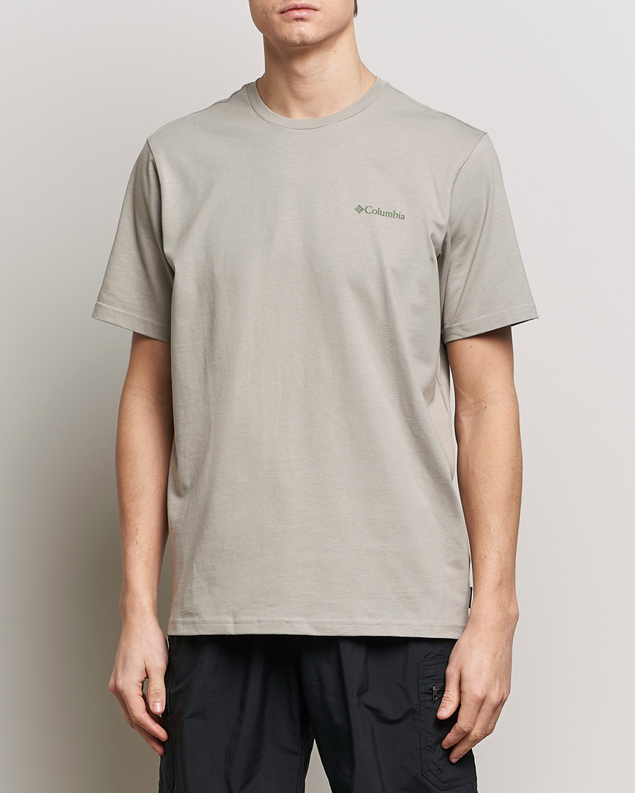 Herr | Columbia | Columbia | Explorers Canyon Back Print T-Shirt Flint Grey
