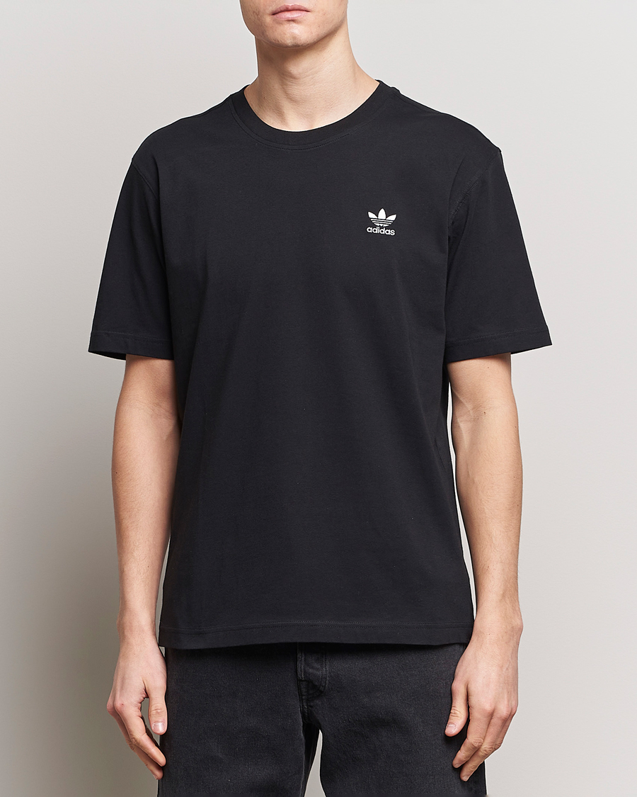 Herr | T-Shirts | adidas Originals | Essential Crew Neck T-Shirt Black