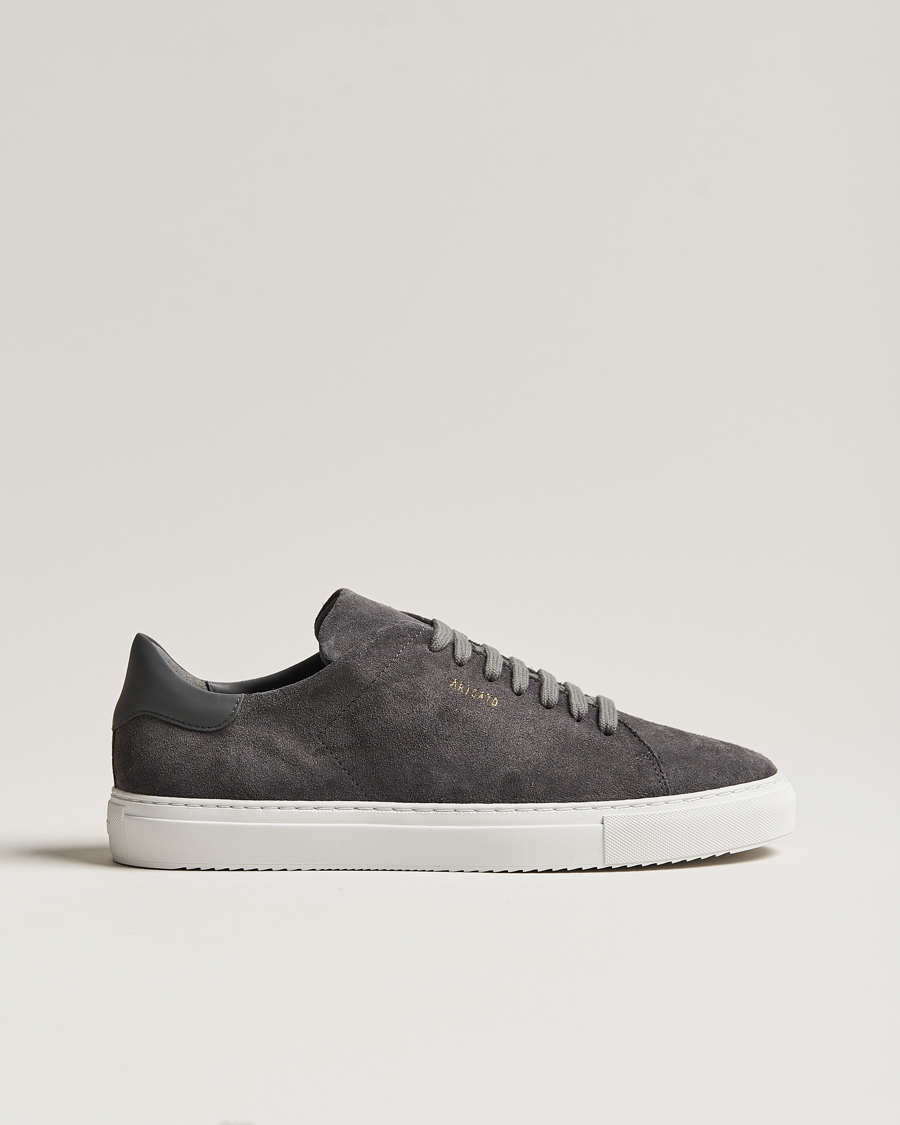 Axel Arigato Clean 90 Sneaker Dark Grey Suede Herr Care of Carl