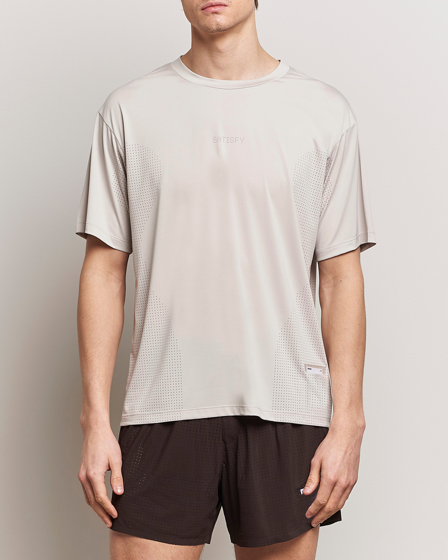 Herr | T-Shirts | Satisfy | AuraLite Air T-Shirt Mineral Dolomite