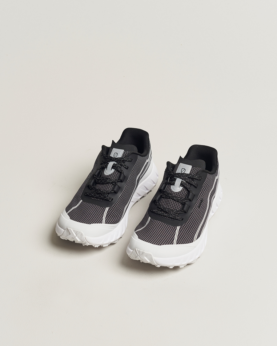 Herr | Sport | Norda | 002 Running Sneakers Summit Black