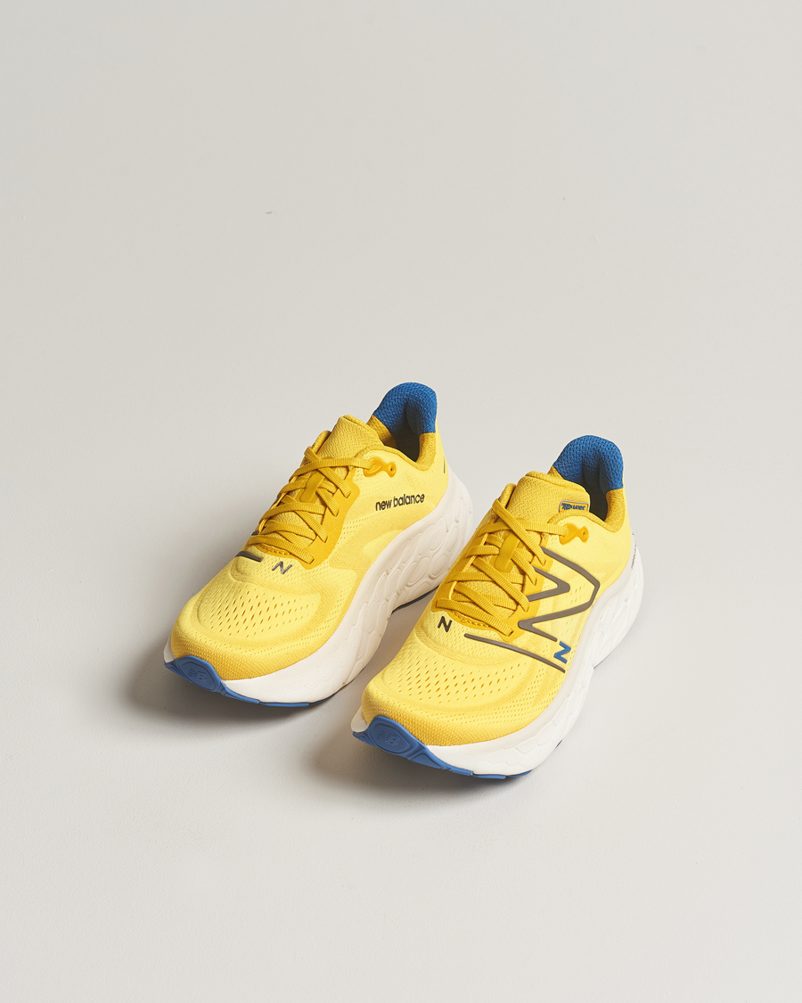 Herr | Running sneakers | New Balance Running | Fresh Foam X More v4 Ginger Lemon