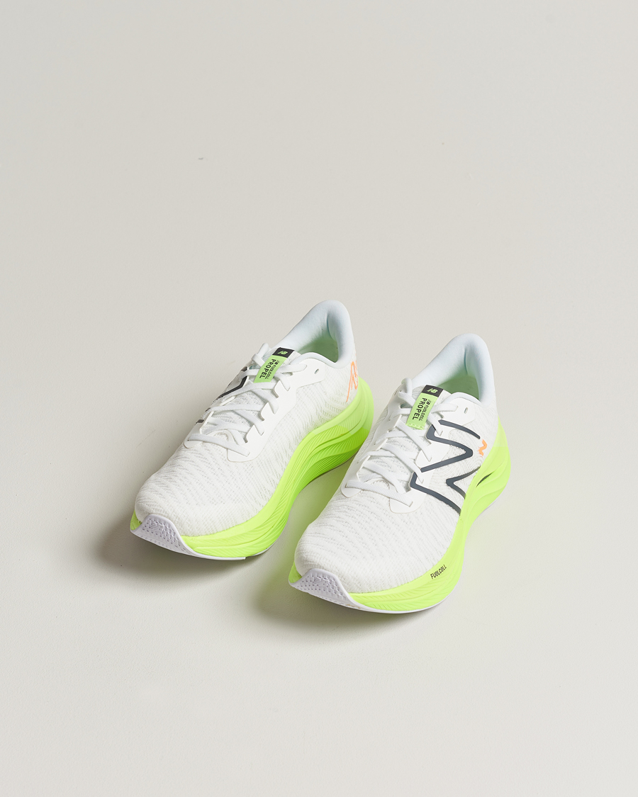 Herr | New Balance | New Balance Running | FuelCell Propel v4 White