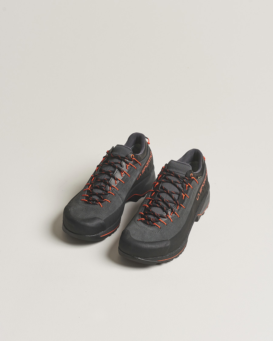 Herr | Active | La Sportiva | TX4 Evo GTX Hiking Shoes Carbon/Cherry Tomato